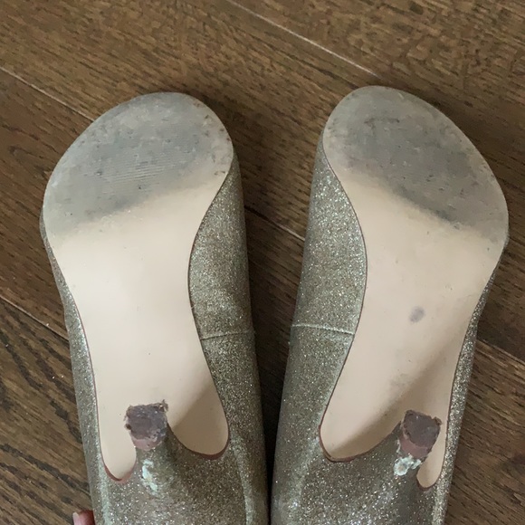 Steve Madden Sparkle Pumps - Picture 5 of 10